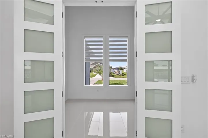 3309 Nw 17th Ln, Cape Coral, Florida 33993