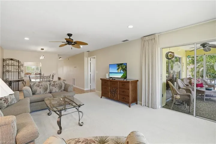 1333 Se 40th Ter 2a, Cape Coral, Florida 33904