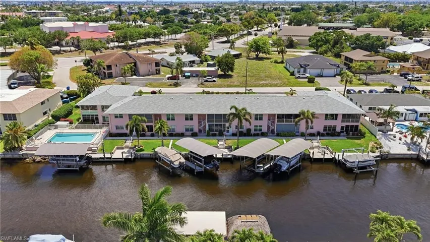 1333 Se 40th Ter 2a, Cape Coral, Florida 33904
