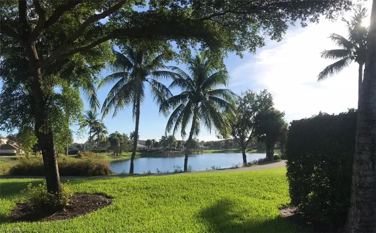 8620  Cedar Hammock  CIR, Naples, FL 34112