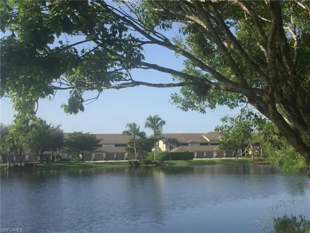 8620  Cedar Hammock  CIR, Naples, FL 34112