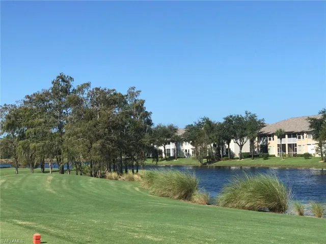 8620  Cedar Hammock  CIR, Naples, FL 34112