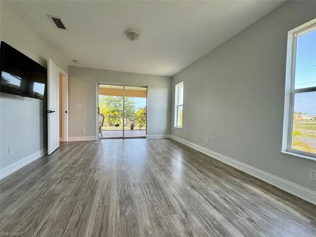 2830 41st PL, Cape Coral, FL 33993,224032480