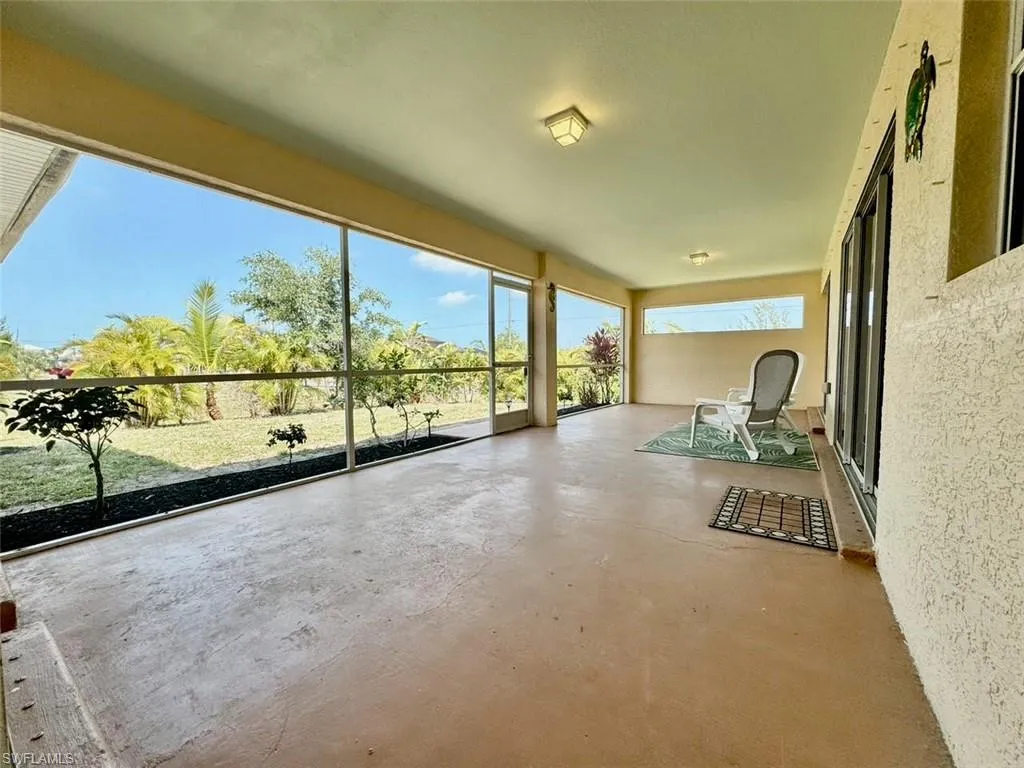 2830 41st PL, Cape Coral, FL 33993,224032480