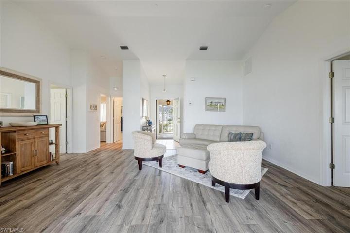 12450 SW Kingsway  CIR, Lake Suzy, FL 34269