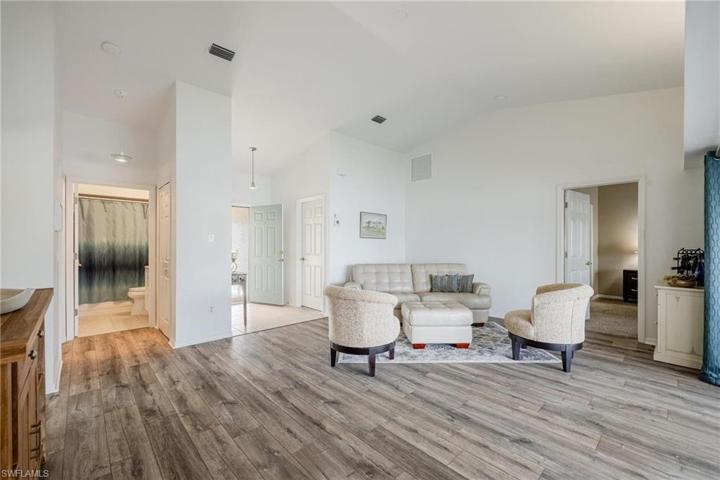 12450 SW Kingsway  CIR, Lake Suzy, FL 34269