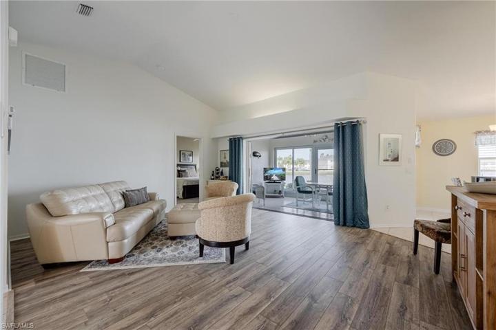 12450 SW Kingsway  CIR, Lake Suzy, FL 34269