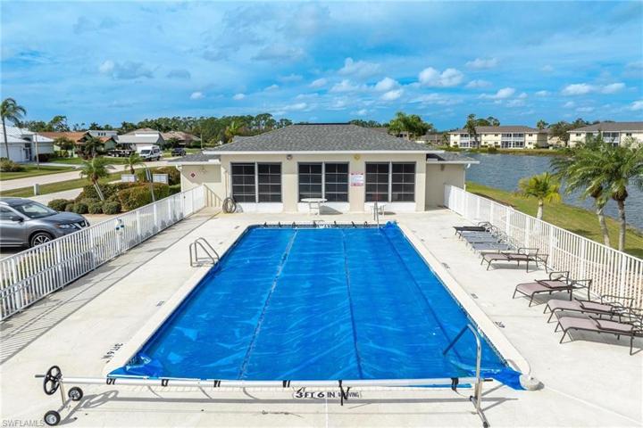 12450 SW Kingsway  CIR, Lake Suzy, FL 34269