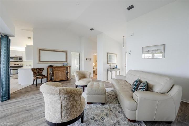 12450 SW Kingsway  CIR, Lake Suzy, FL 34269