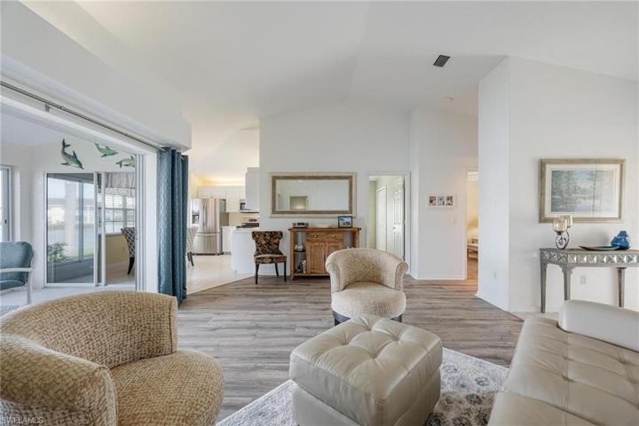 12450 SW Kingsway  CIR, Lake Suzy, FL 34269