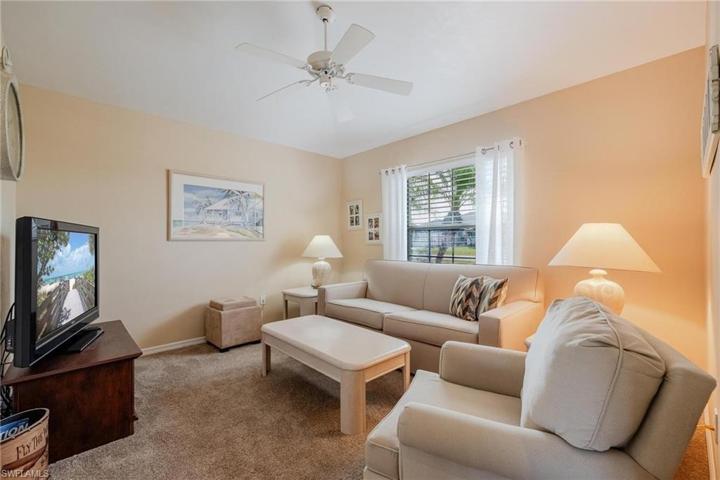 12450 SW Kingsway  CIR, Lake Suzy, FL 34269