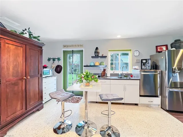 1877 Queen Ct, North Fort Myers Fl 33917