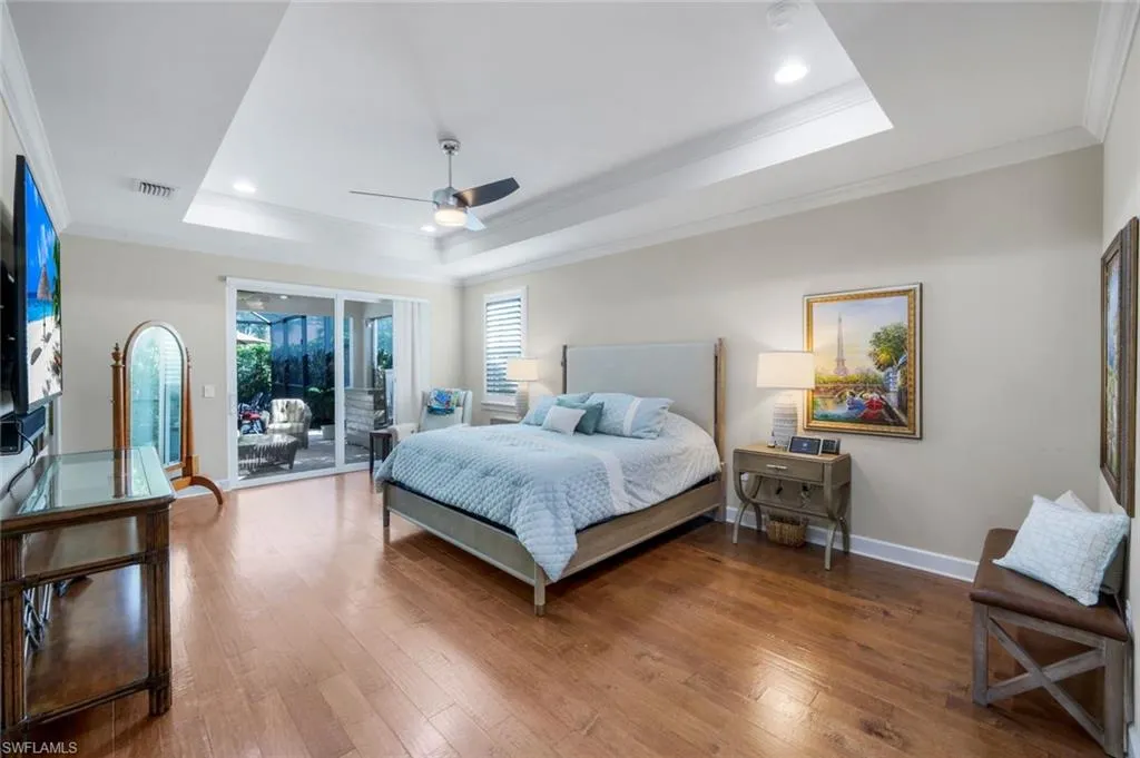9282 Quarry DR, Naples, FL 34120,225034631