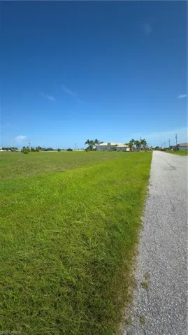 109 Nw 32nd Pl, Cape Coral, Florida 33993