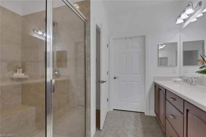 13466 Kent St, Naples, Florida 34109