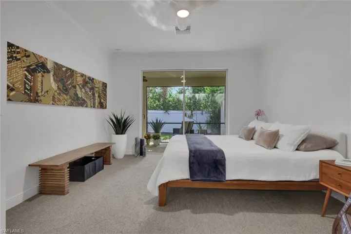 13466 Kent St, Naples, Florida 34109