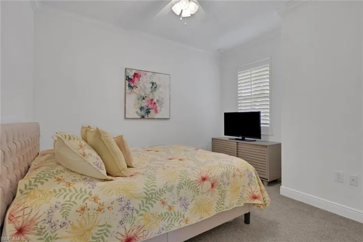 13466 Kent St, Naples, Florida 34109