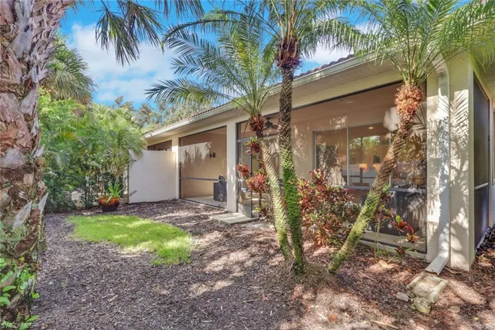13466 Kent St, Naples, Florida 34109