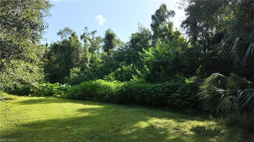 6969 Magnolia Ln, Fort Myers, Florida 33966