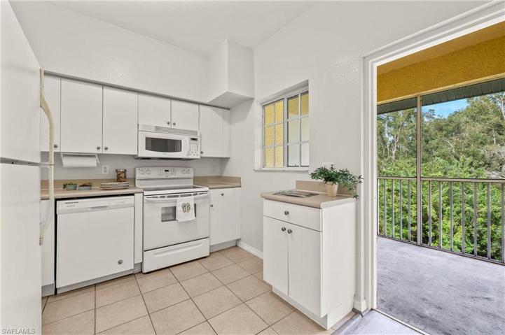 8407 Bernwood Cove LOOP # 504, FORT MYERS FL 33966