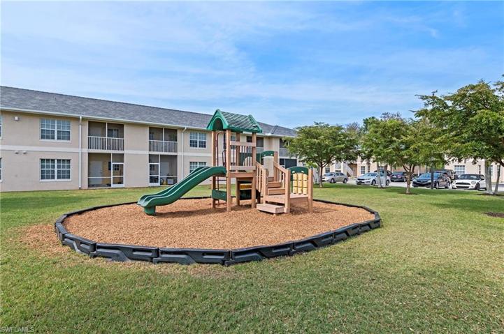 8407 Bernwood Cove LOOP # 504, FORT MYERS FL 33966