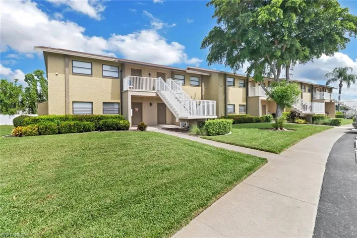 4781  Orange Grove  BLVD, North Fort Myers, FL 33903