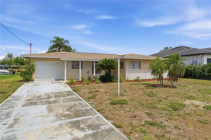 5117  Rutland  CT, Cape Coral, FL 33904