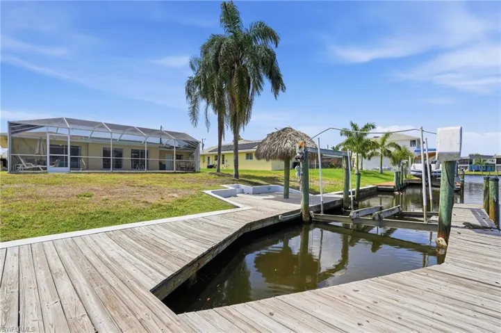 5117  Rutland  CT, Cape Coral, FL 33904