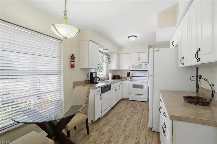 5117  Rutland  CT, Cape Coral, FL 33904