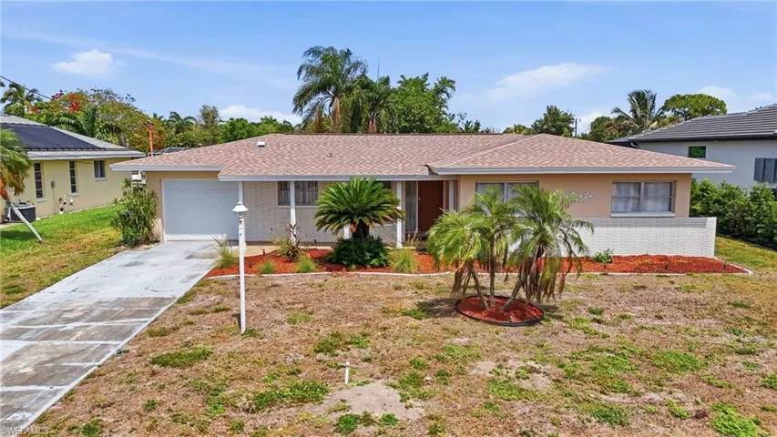 5117  Rutland  CT, Cape Coral, FL 33904