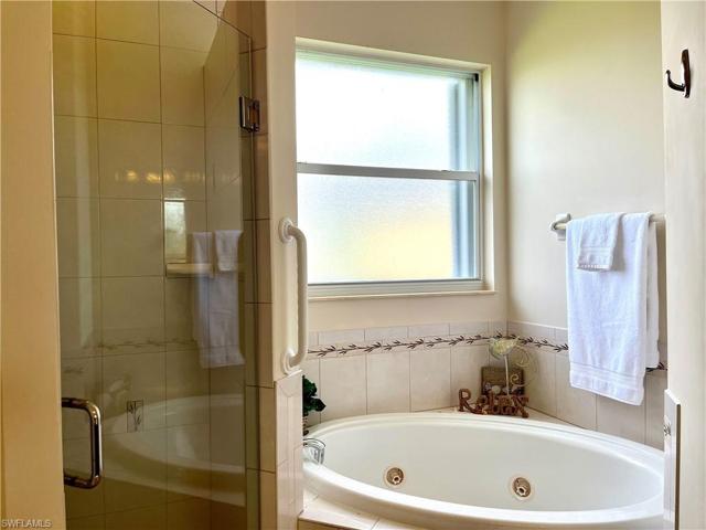 13001  Silver Bay  CT, Fort Myers, FL 33913