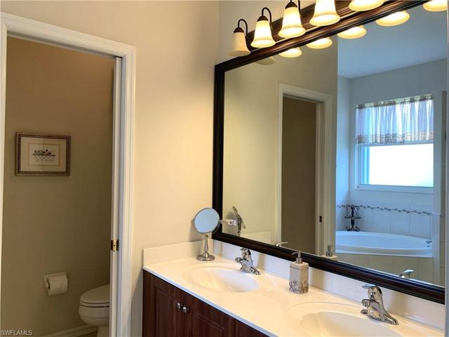13001  Silver Bay  CT, Fort Myers, FL 33913