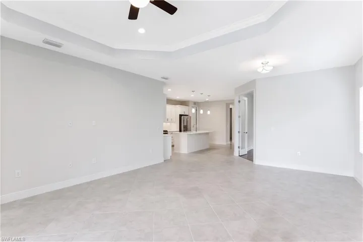 2302  Marquesa  CIR, Naples, FL 34112