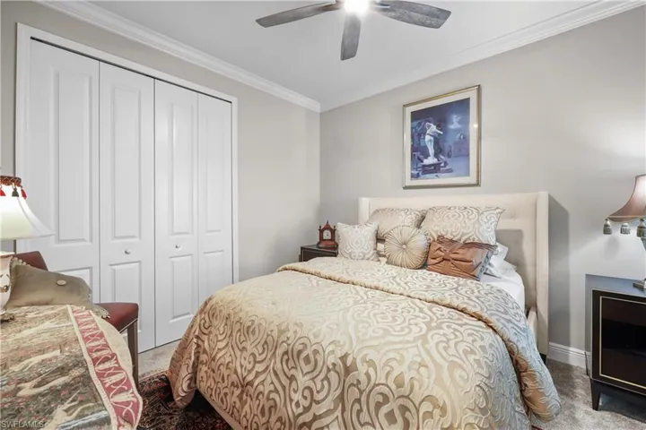 2302  Marquesa  CIR, Naples, FL 34112