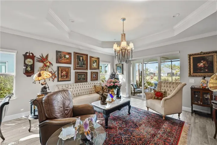 2302  Marquesa  CIR, Naples, FL 34112