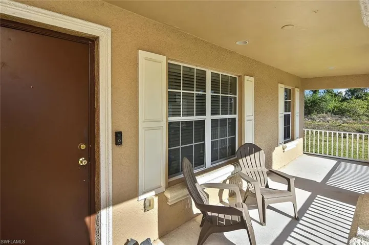 ...tempting you to take your cup of coffee out to the front porch to enjoy the day's start!