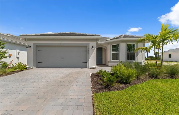 Come tour this beautiful Mystique home.