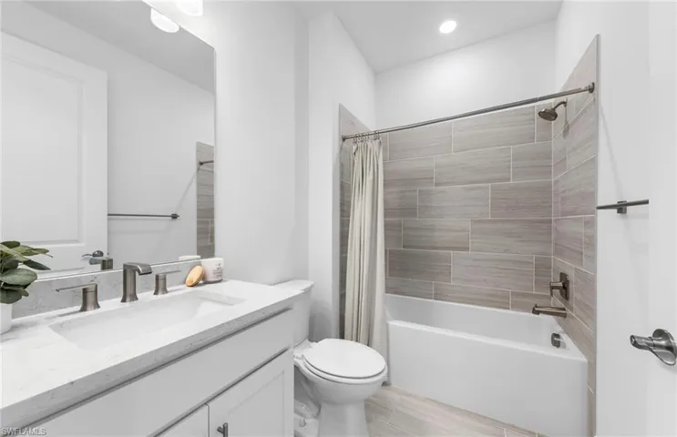 Come tour this beautiful Mystique home.