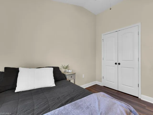 Guest Room 2