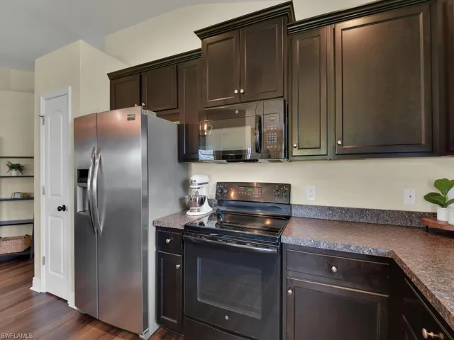 Lots Of Countertop Space & Pantry