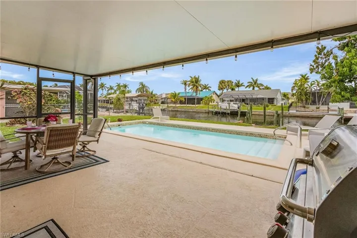3507 SE 18th PL, CAPE CORAL FL 33904