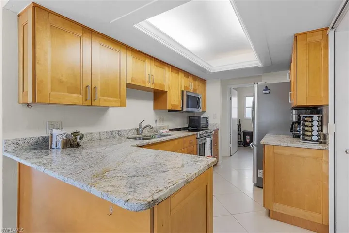 3507 SE 18th PL, CAPE CORAL FL 33904