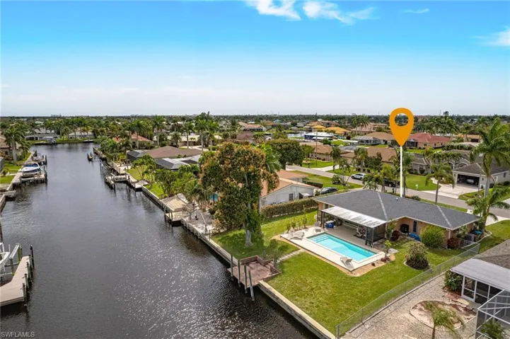 3507 SE 18th PL, CAPE CORAL FL 33904