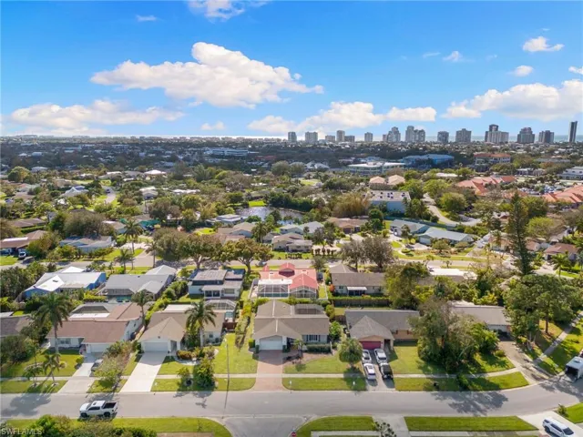 1196  Westlake  BLVD, Naples, FL 34103
