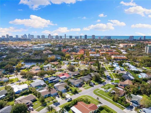 1196  Westlake  BLVD, Naples, FL 34103