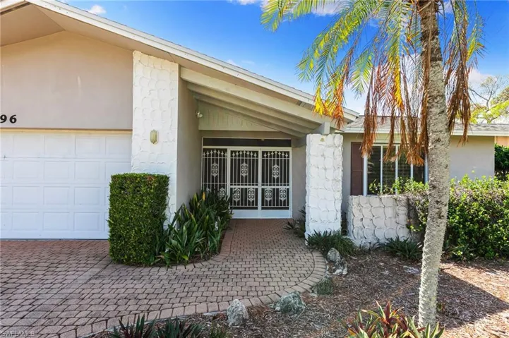 1196  Westlake  BLVD, Naples, FL 34103