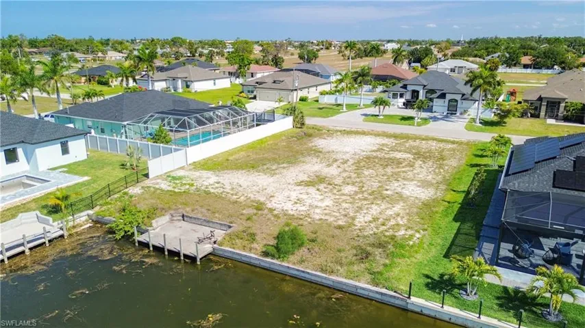 714 Sw 12th Ter, Cape Coral Fl 33991
