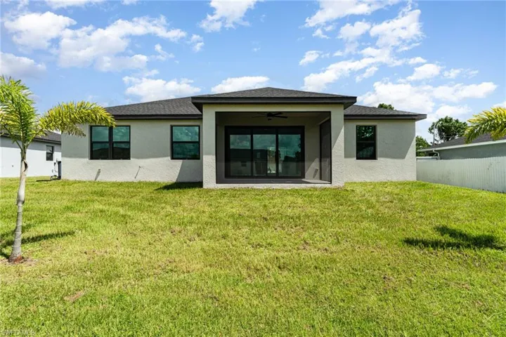 3715 4th ST SW, Lehigh Acres, FL