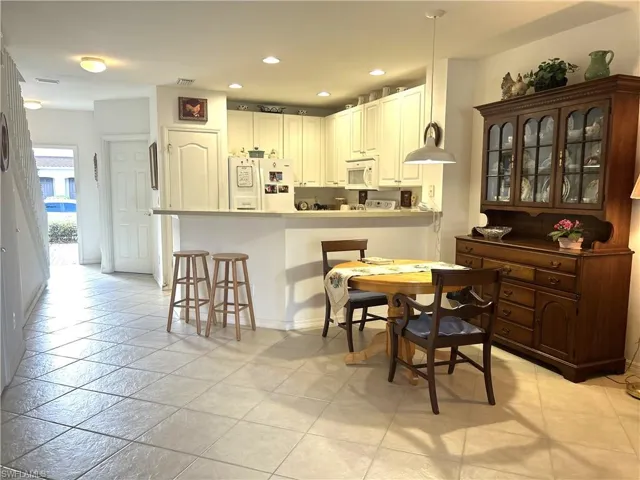 8691  Athena  CT, Lehigh Acres, FL 33971