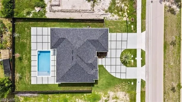 1809 Sw Trafalgar Pkwy, Cape Coral, Florida 33991